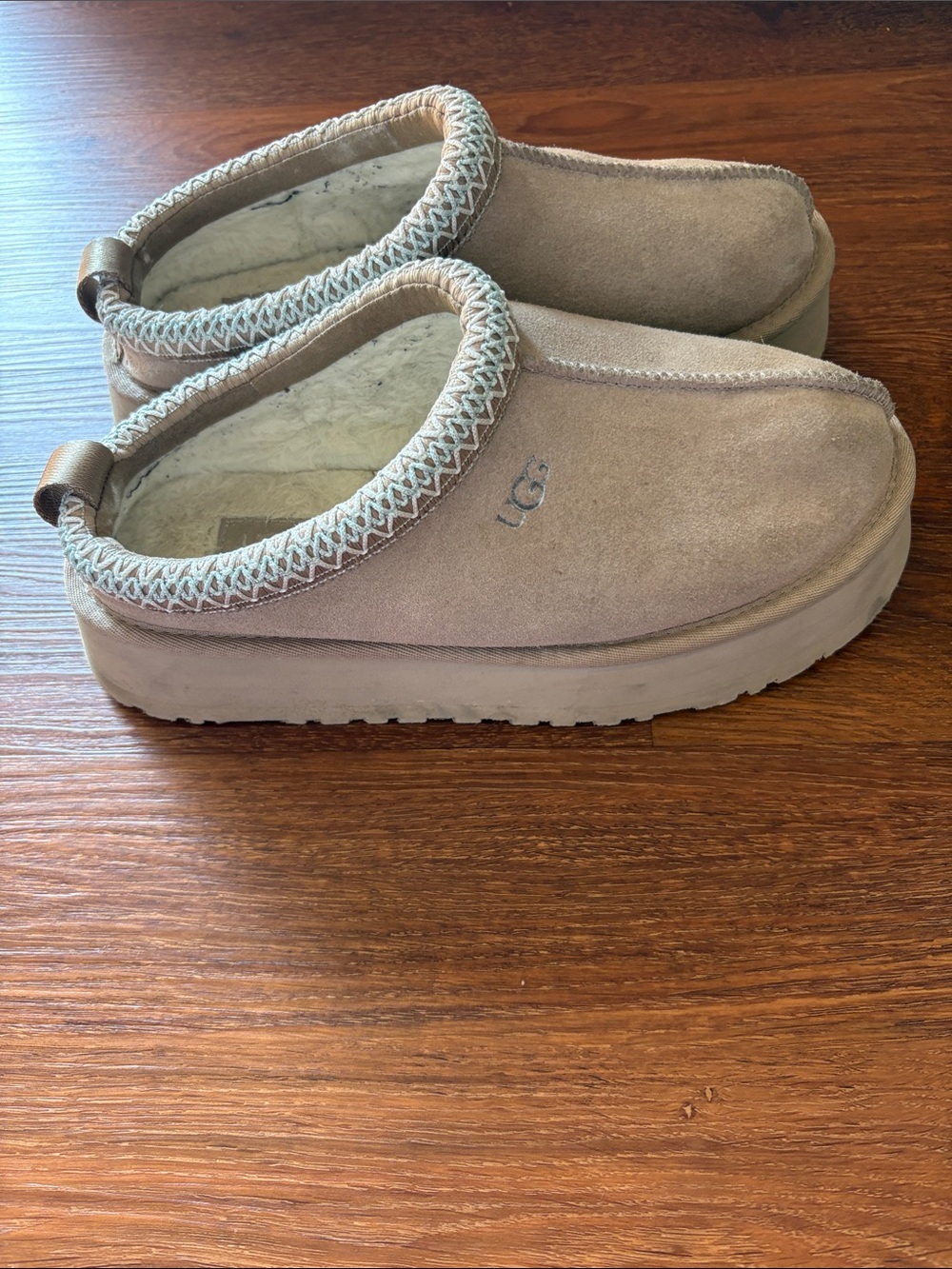 UGG Tazz II Suede Platform Clog Slippers - Picture 4 of 6